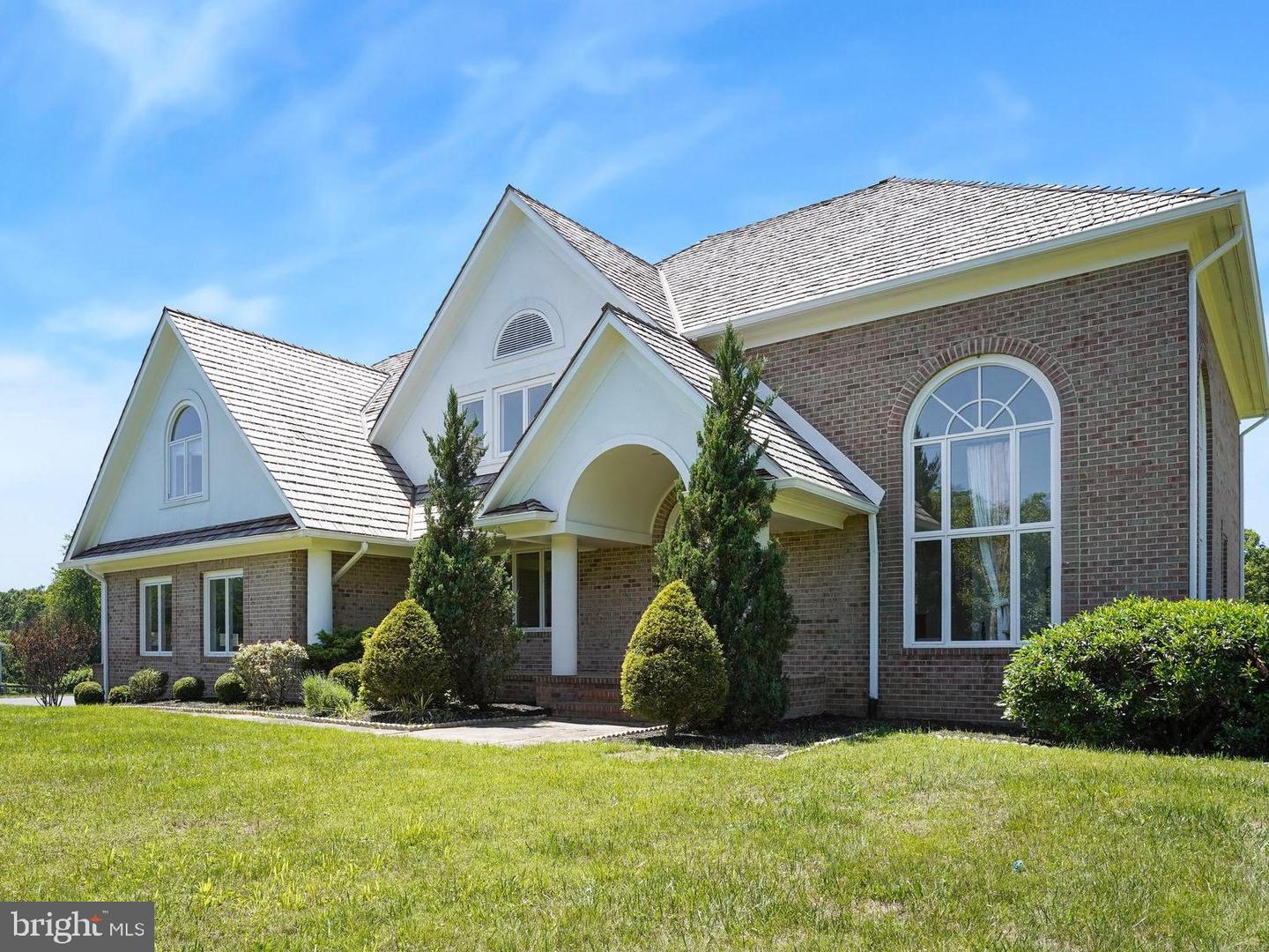 14426 Seneca Rd — photo