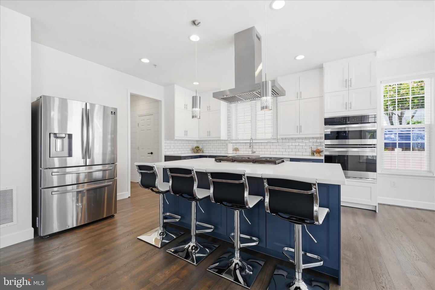 23121 Frederick Rd — photo