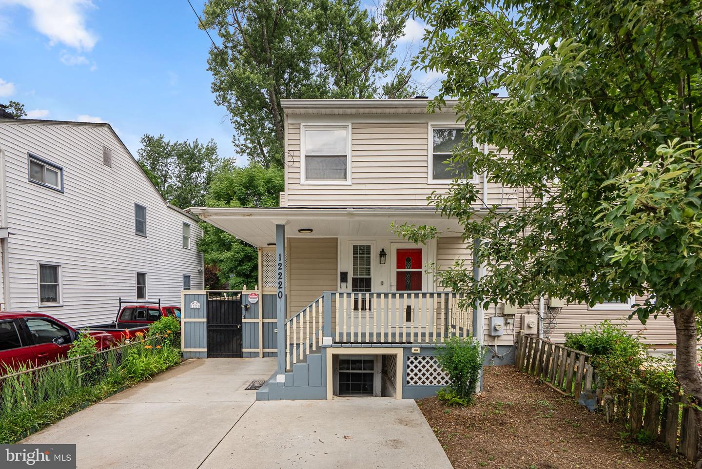12220 Centerhill St — photo