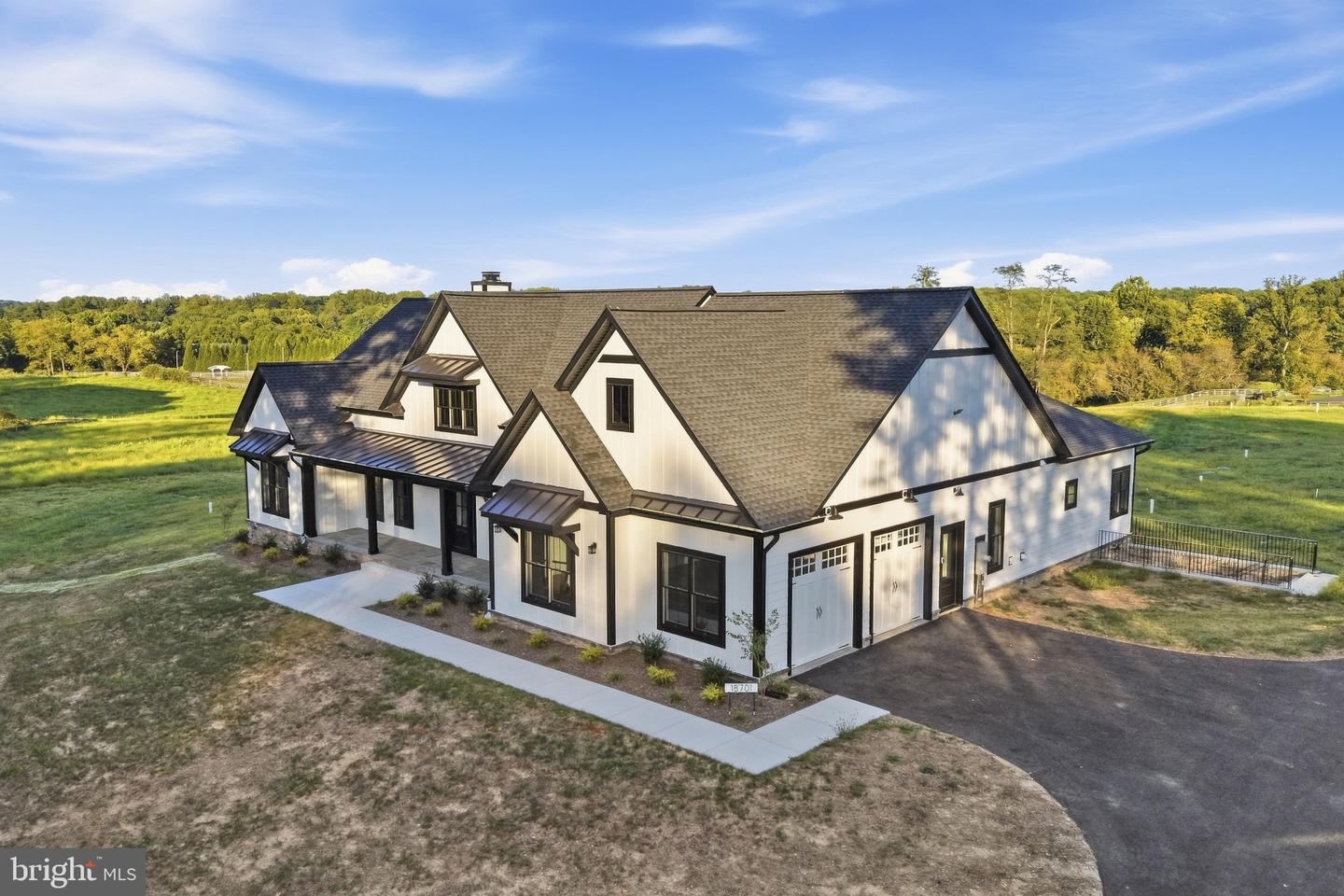 18701 Chandlee Mill Rd — photo
