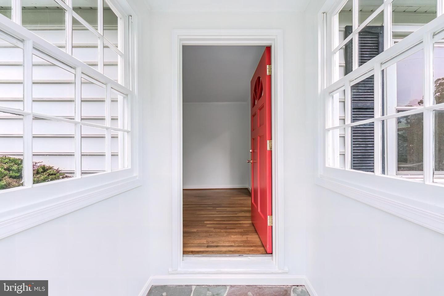 3003 Findley Road, Kensington, MD 20895 — photo 2