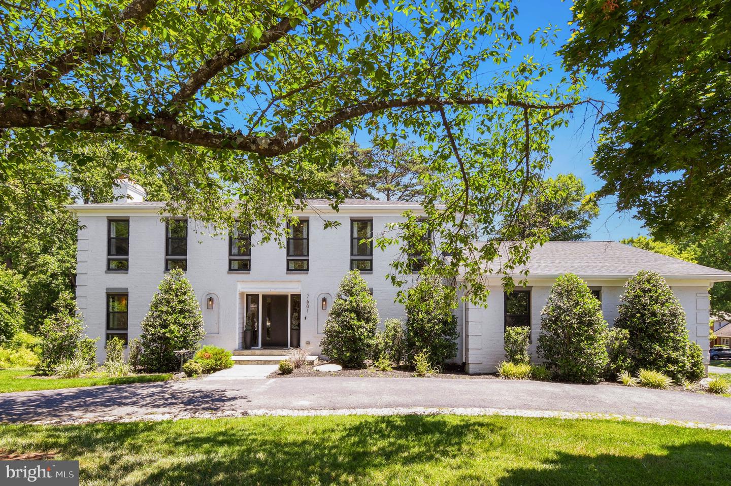 7601 Persimmon Tree Ln — photo