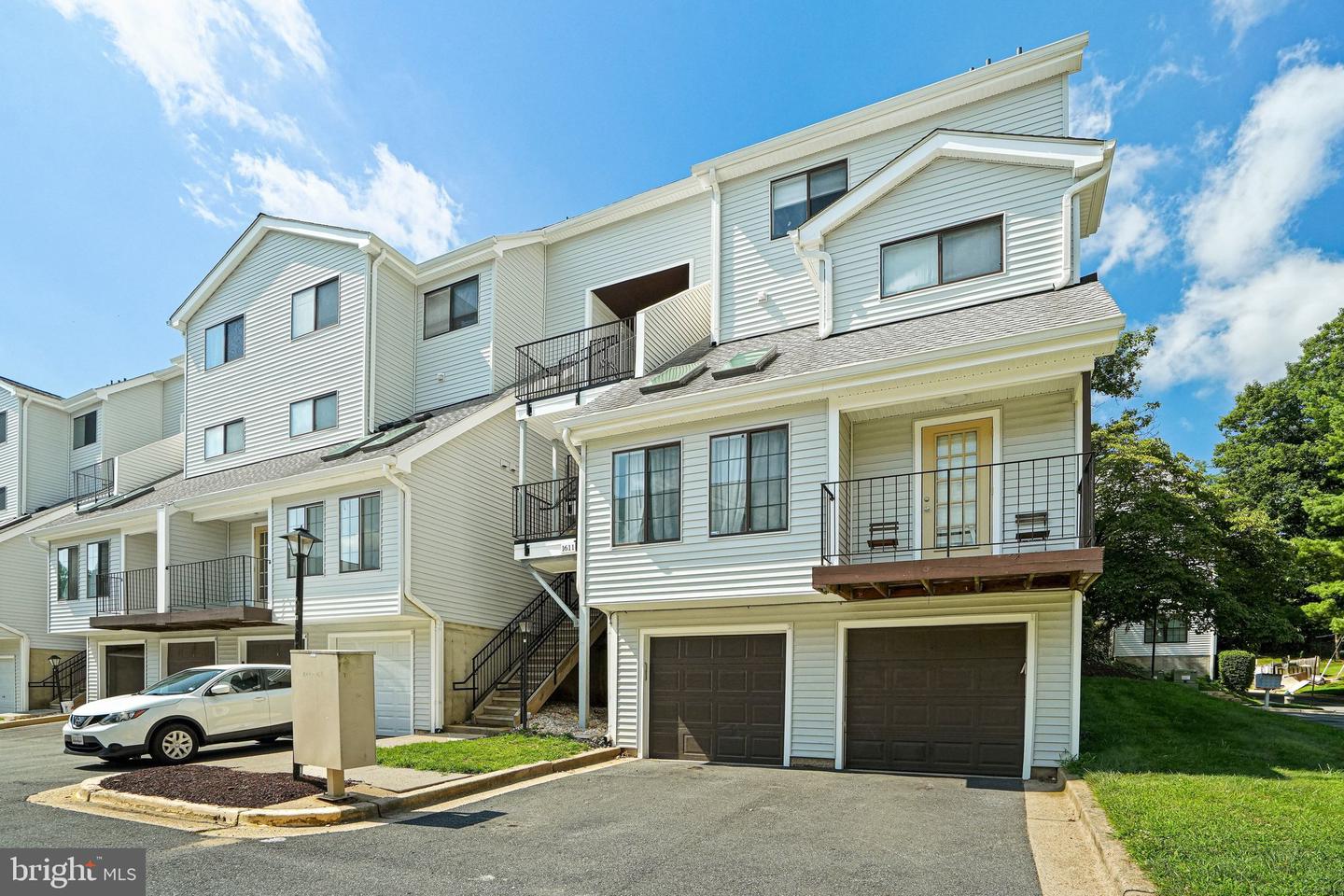 1611 Carriage House Ter #1611-Dd — photo
