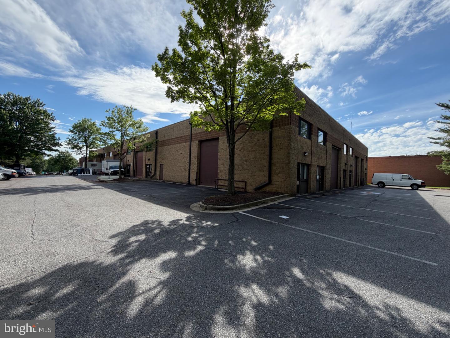 7895 Cessna Ave #P — photo