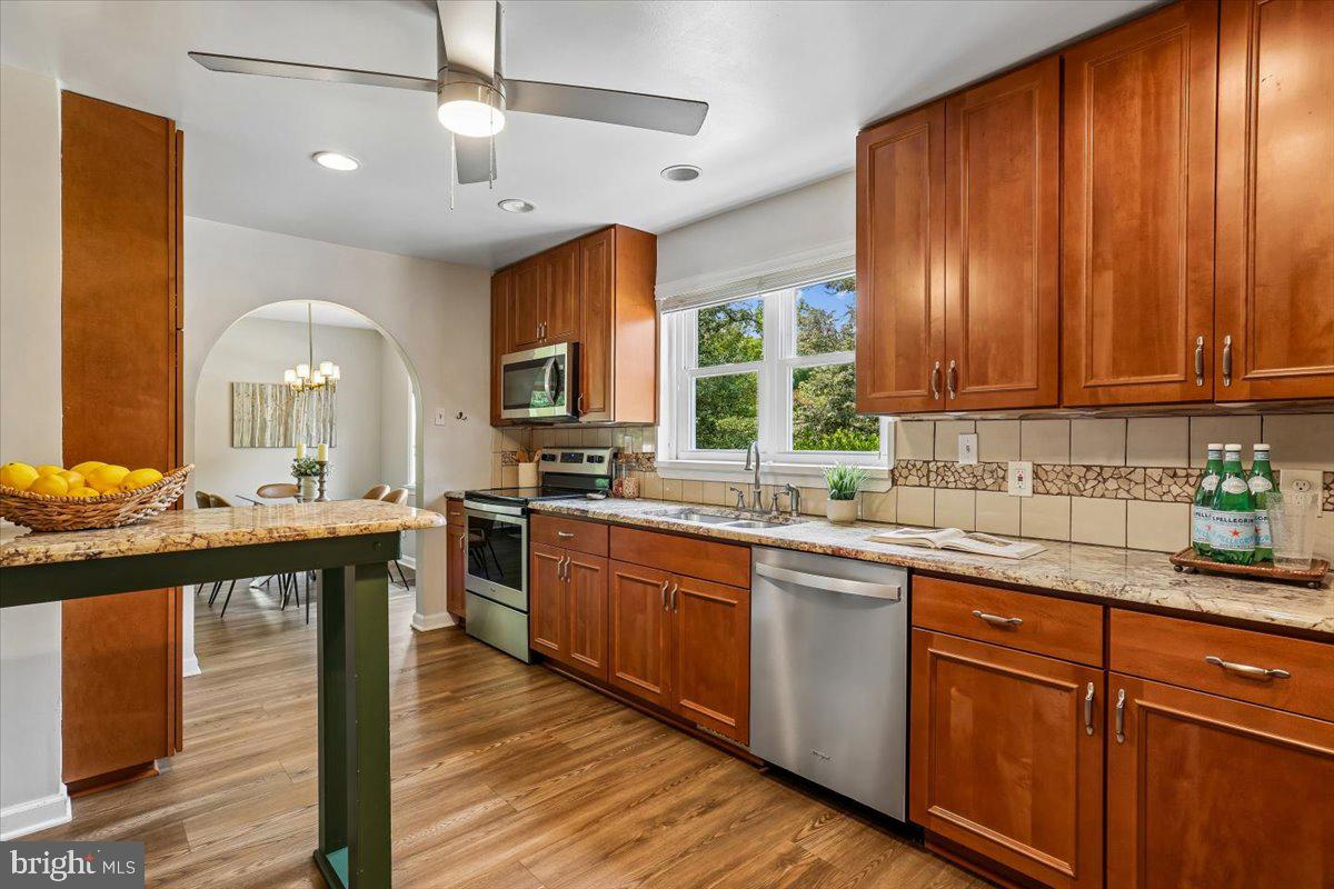 10123 Capitol View Ave — photo