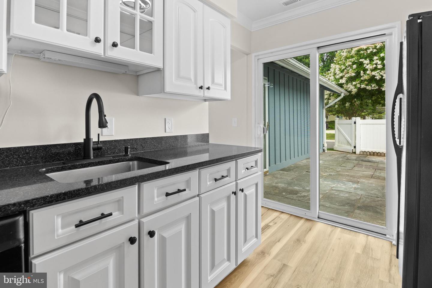 7 Finsbury Park Ct #44-B — photo