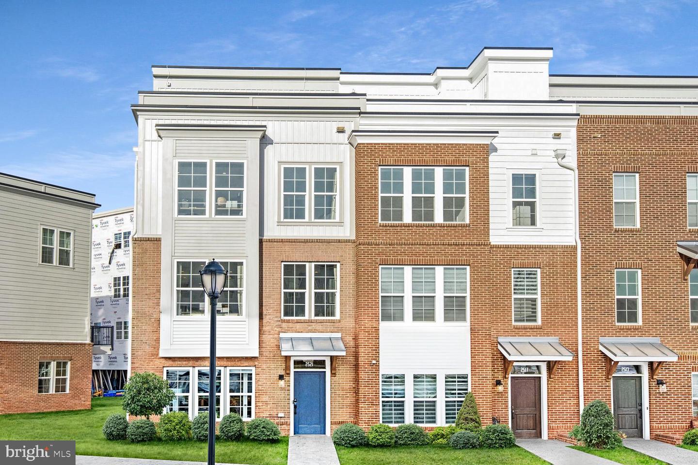 2521 Farmstead Dr #Lot 212 — photo
