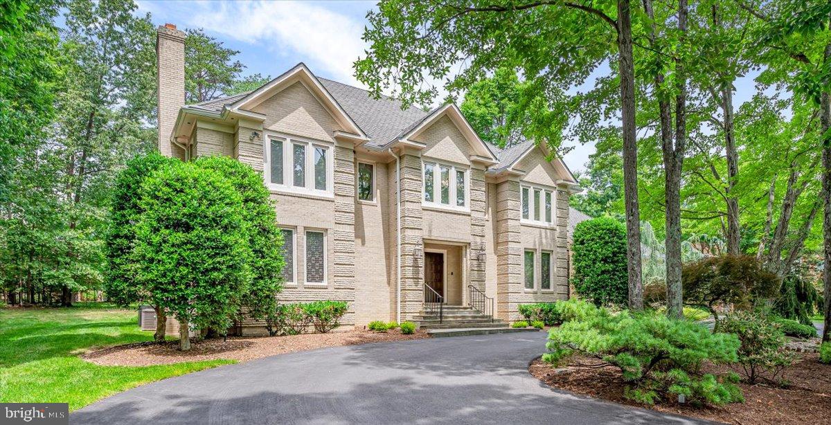 10616 Willowbrook Dr — photo