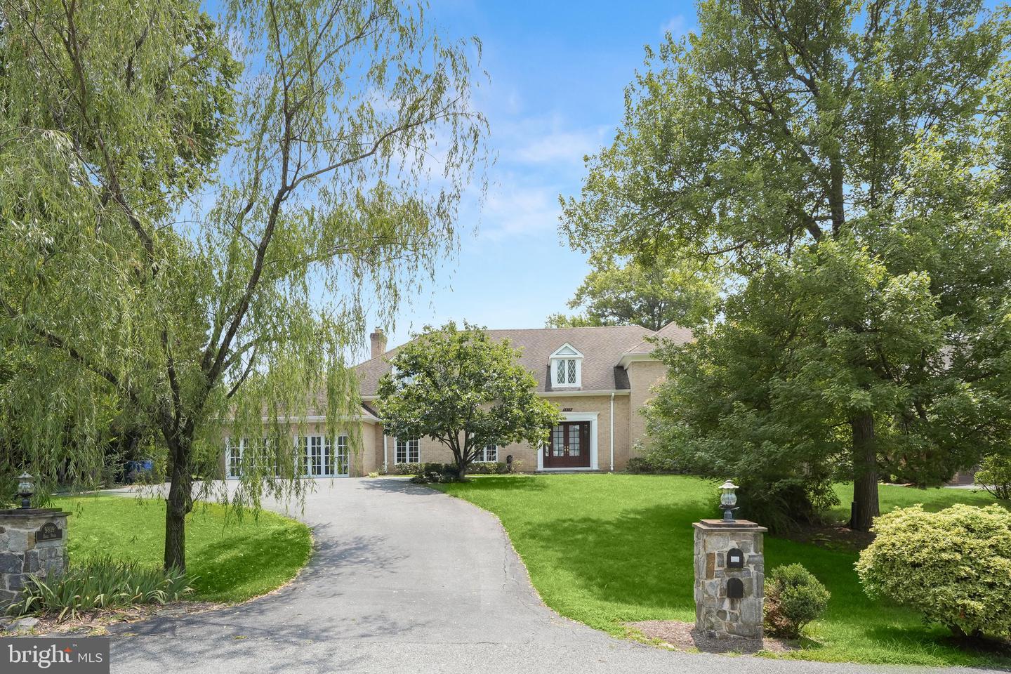 9809 Hall Road, Potomac, MD 20854 — photo 2