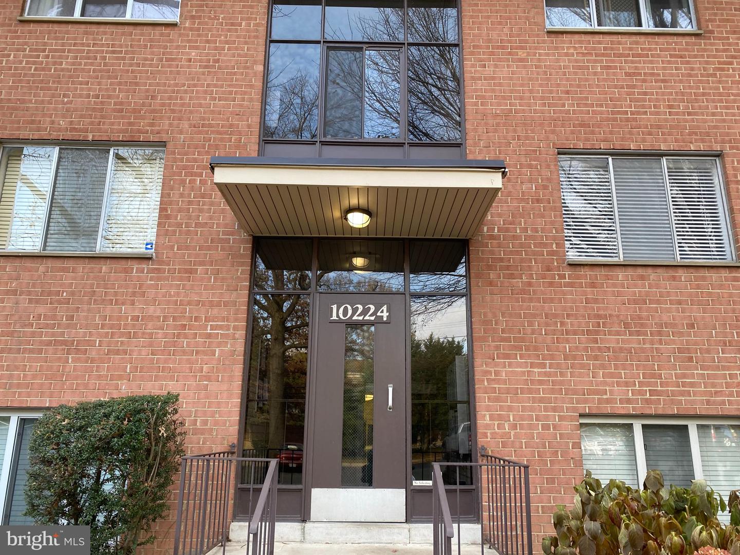 10224 Rockville Pike #301 — photo