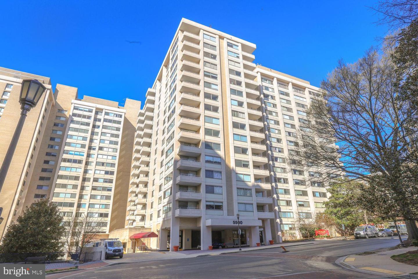 5500 Friendship Blvd #2028N — photo