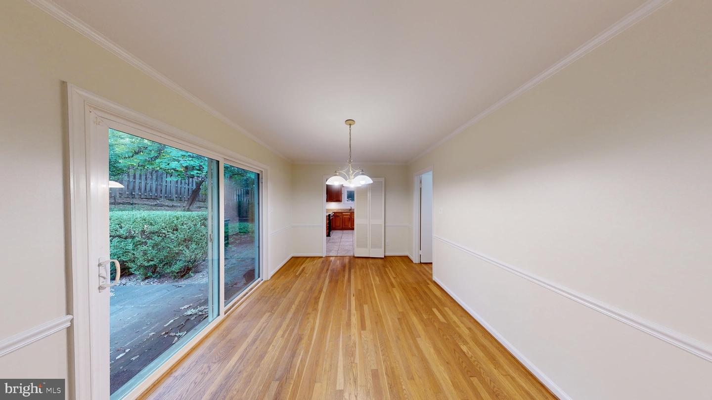 6703 Rannoch Road, Bethesda, MD 20817 — photo 3