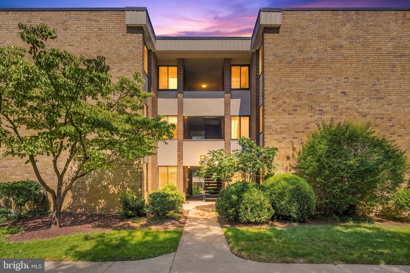 2103 Walsh View Ter #102 — photo