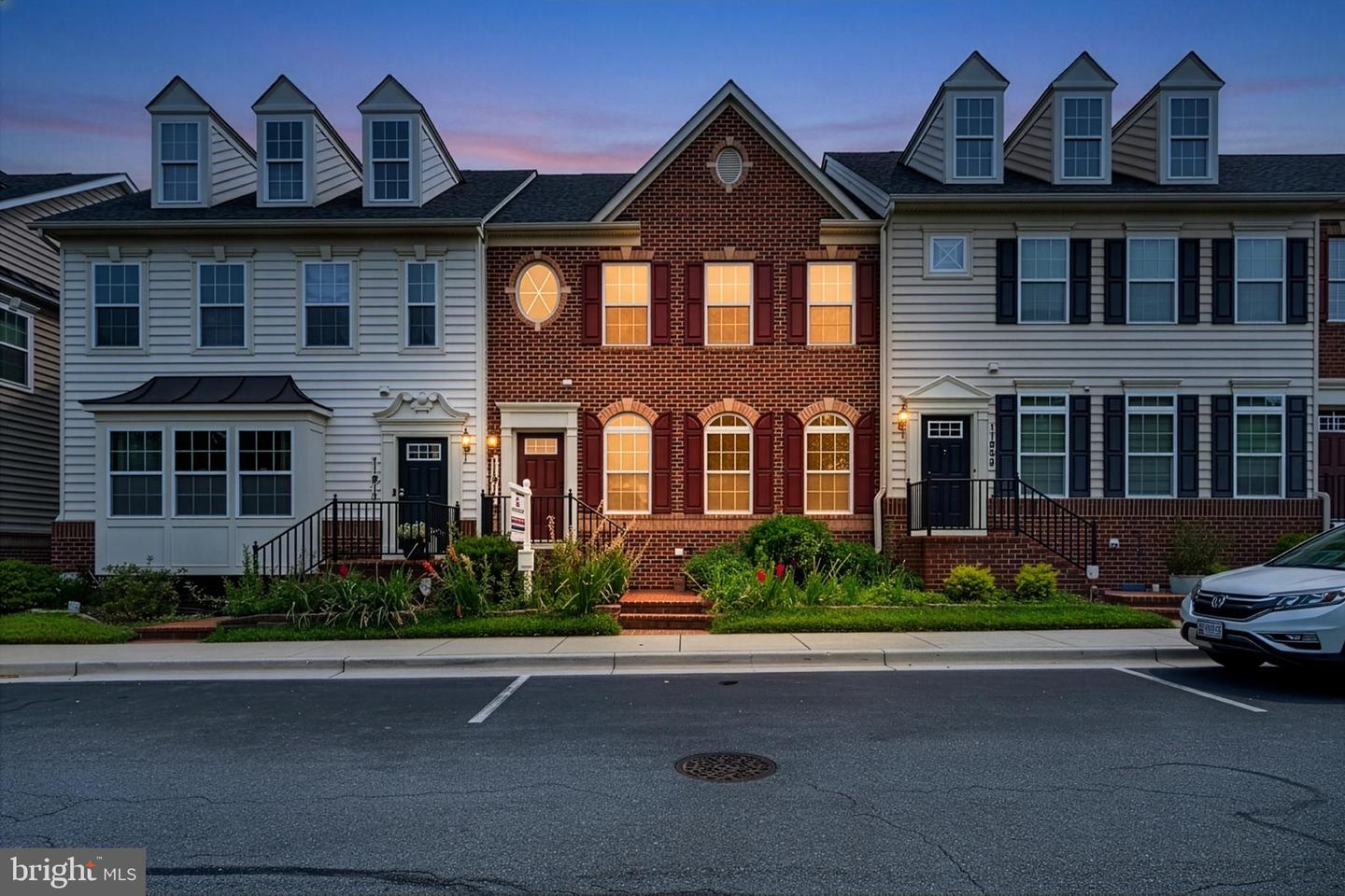11911 Country Squire Way — photo