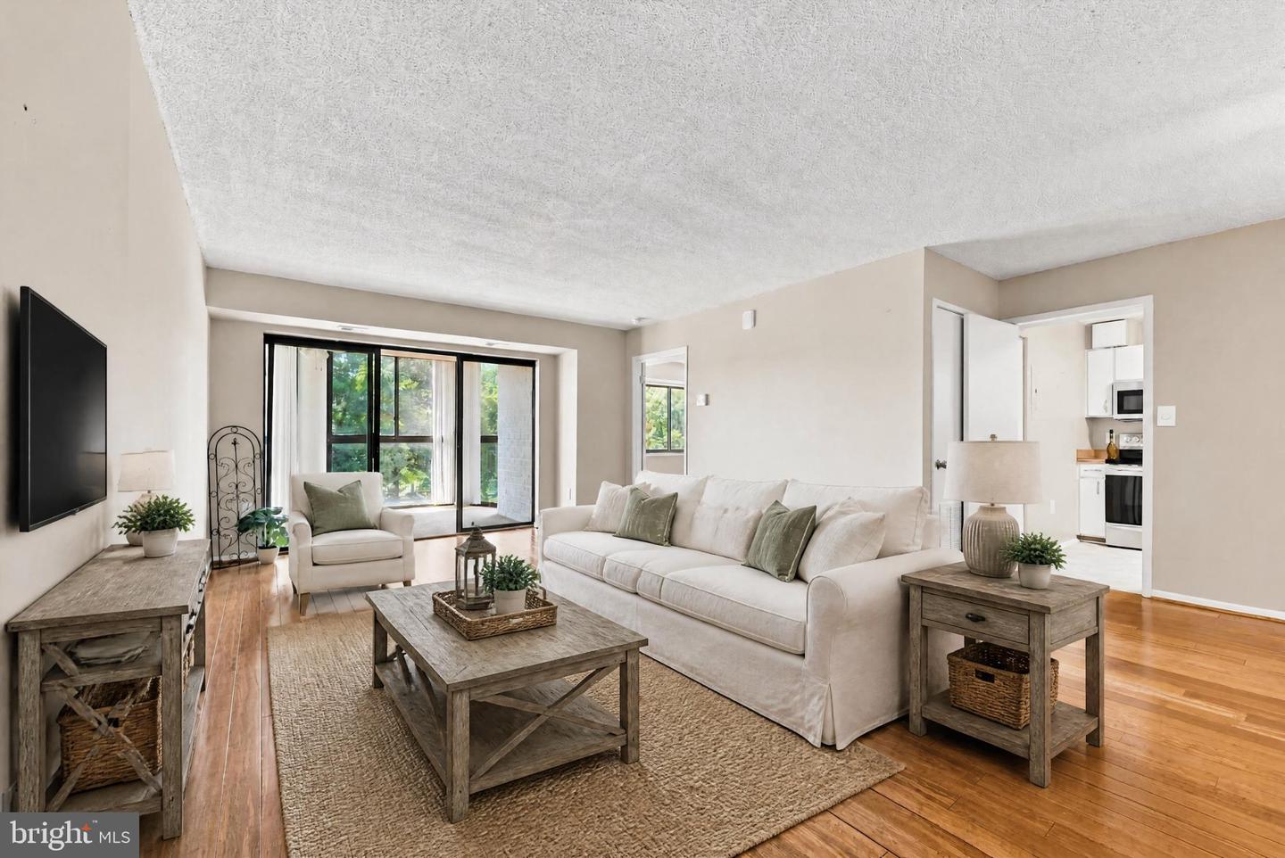 15107 Interlachen Dr #2-415 — photo