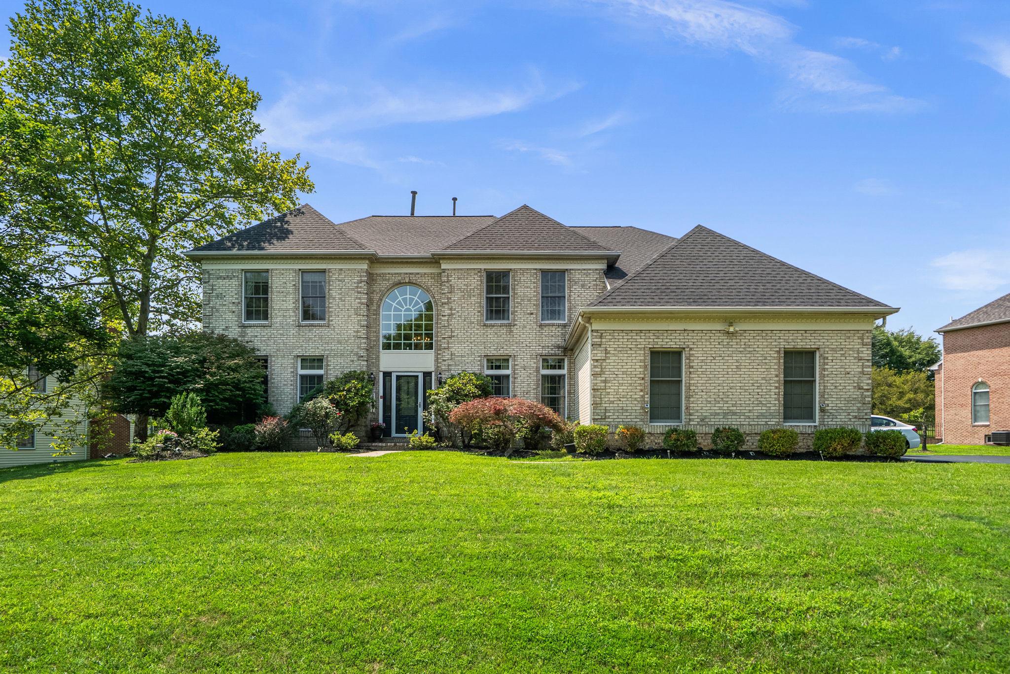 3807 Park Lake Dr — photo