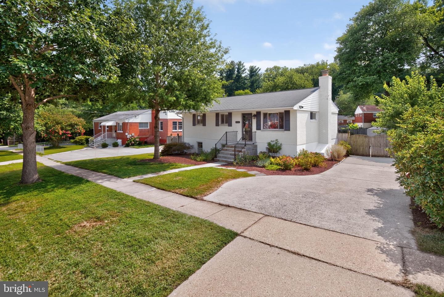 11302 Schuylkill Rd — photo