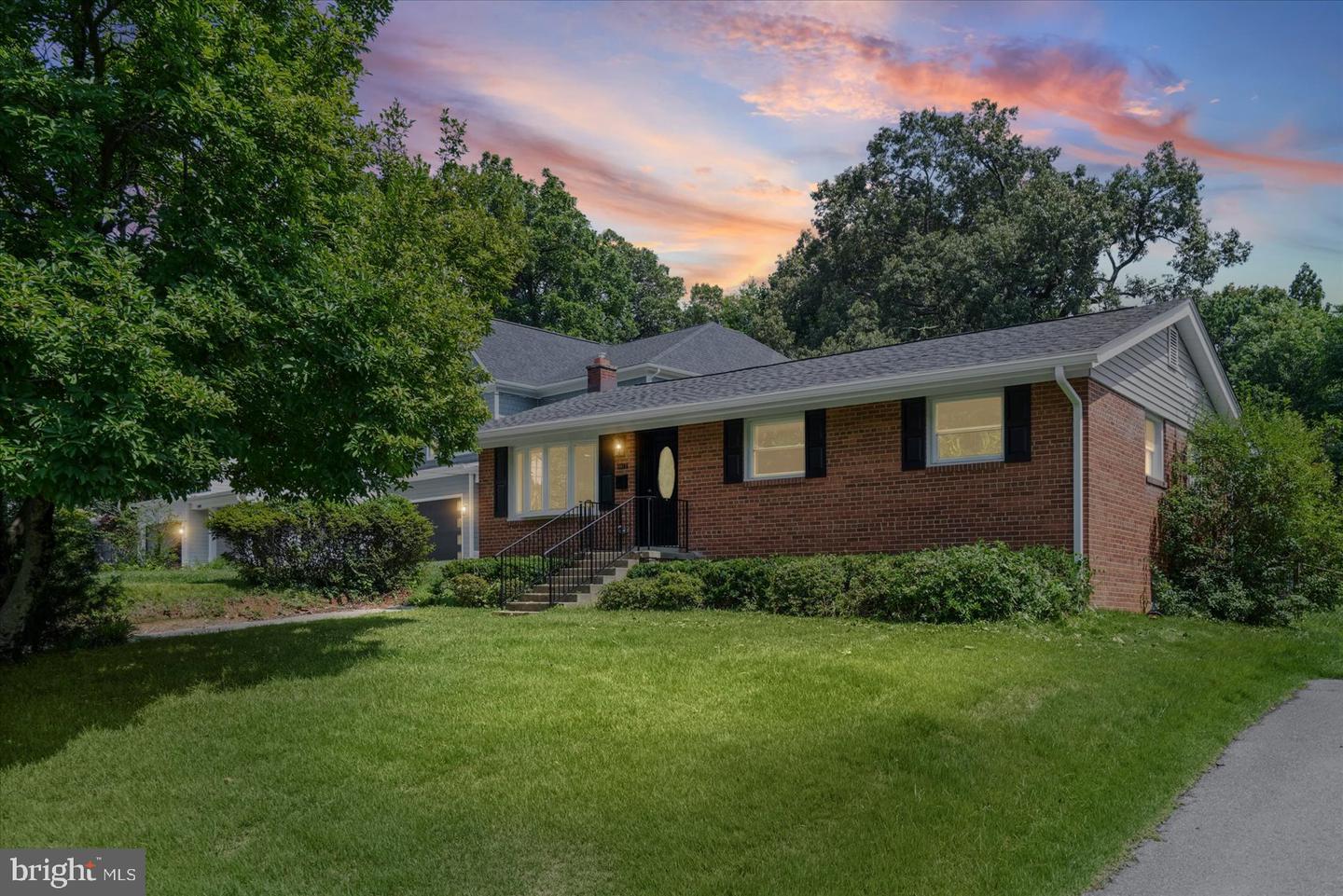 11305 Mapleview Dr — photo