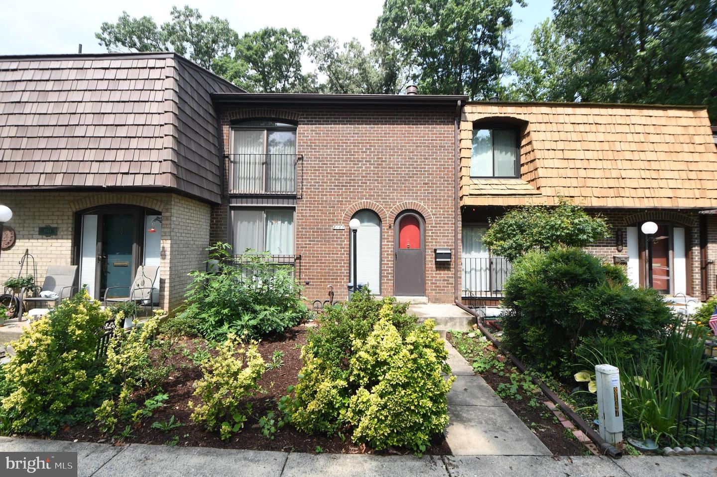 8147 Inverness Ridge Rd — photo