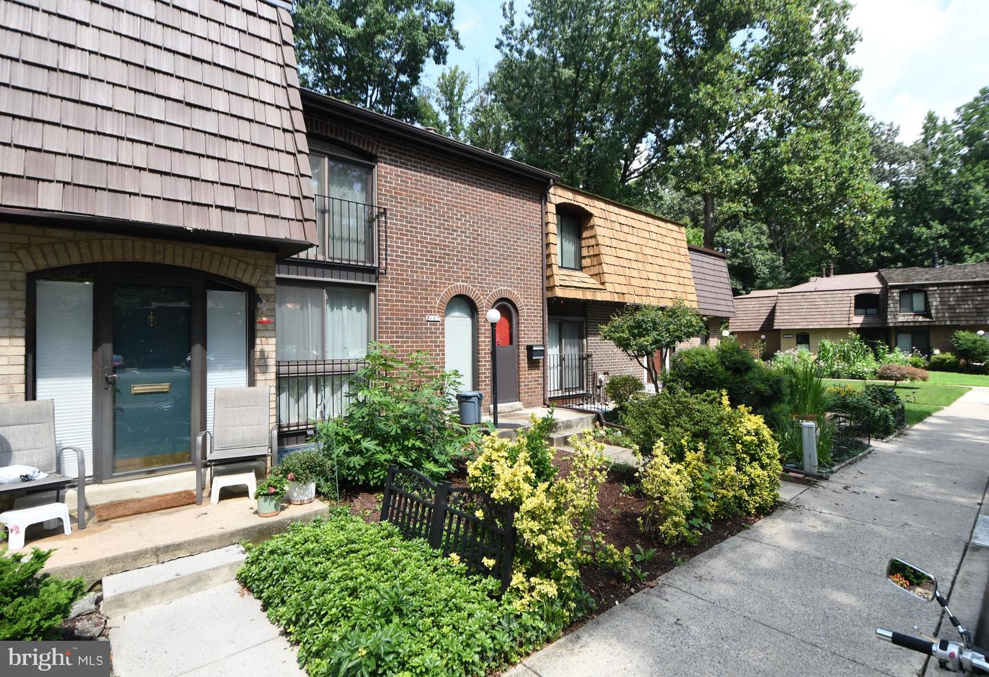 8147 Inverness Ridge Road, Potomac, MD 20854 — photo 2