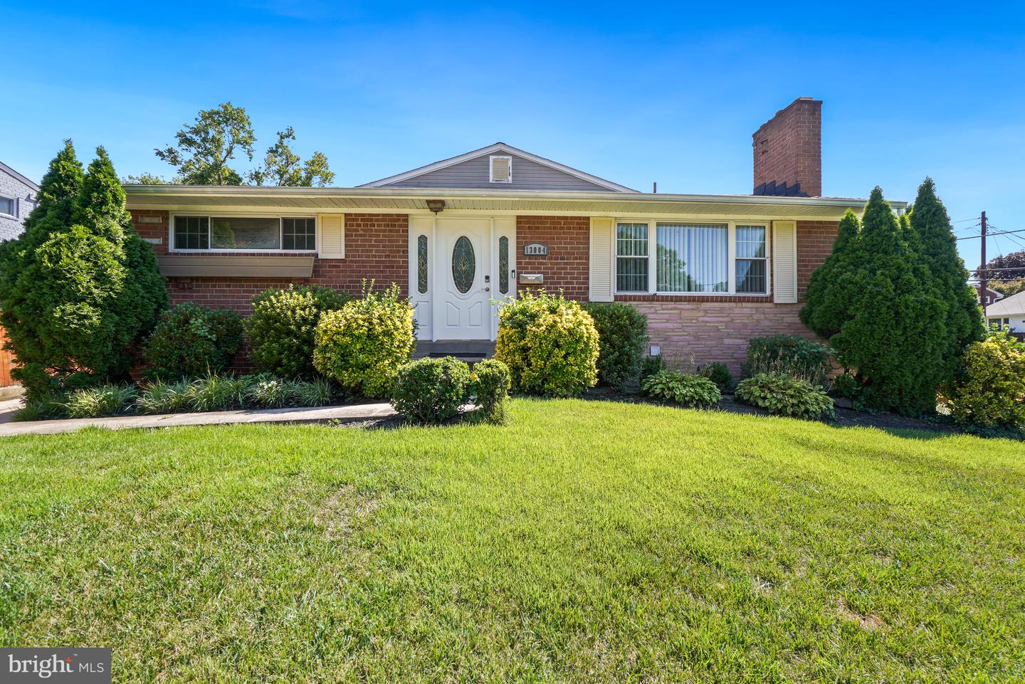 13004 Bluhill Rd — photo