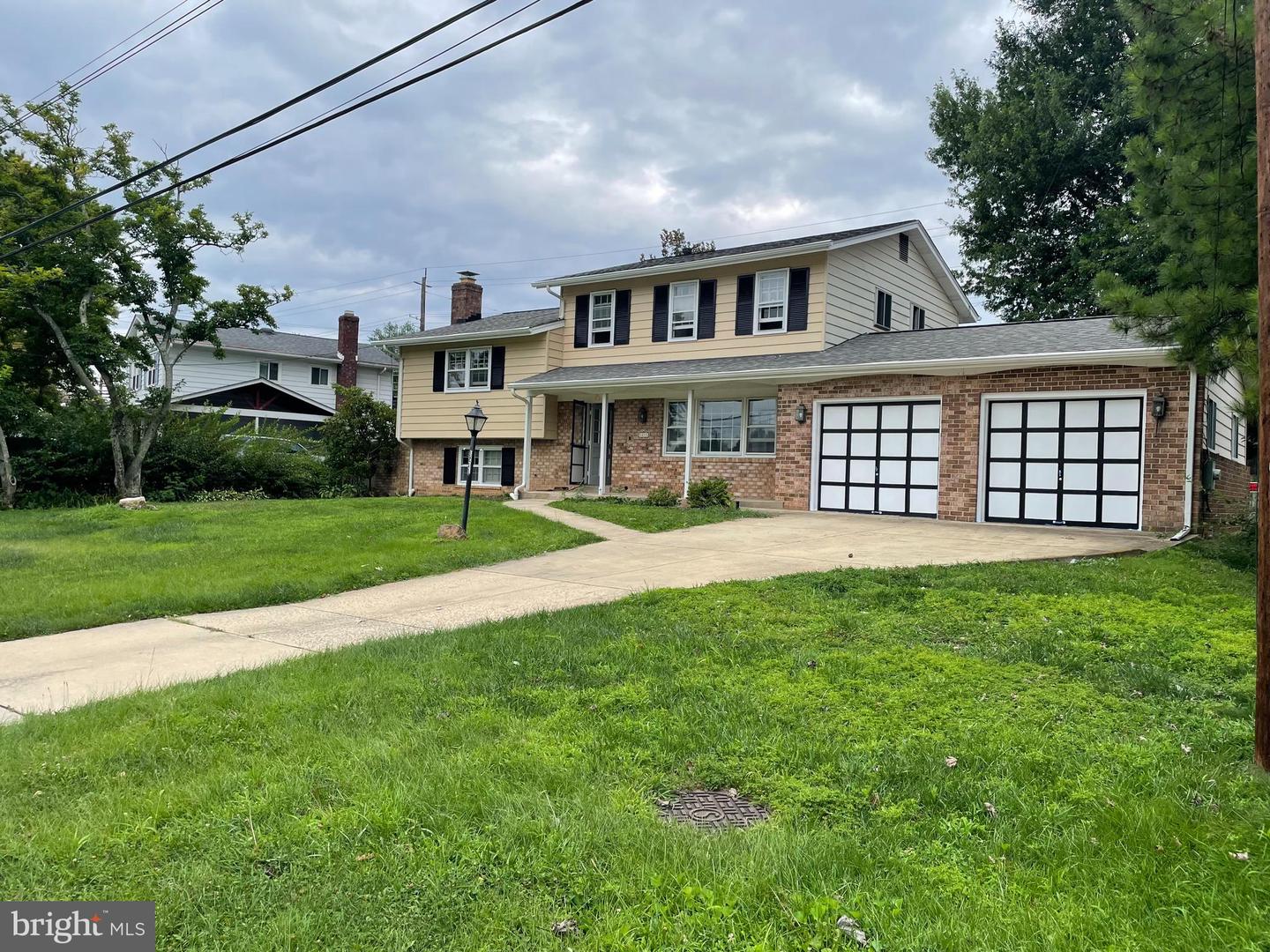 1211 Morningside Dr — photo