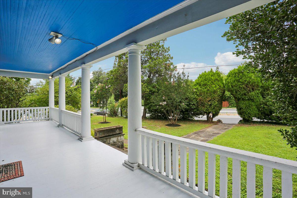 9501 Colesville Road, Silver Spring, MD 20901 — photo 3