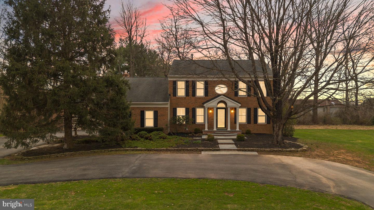 5820 Winegrove Ct — photo