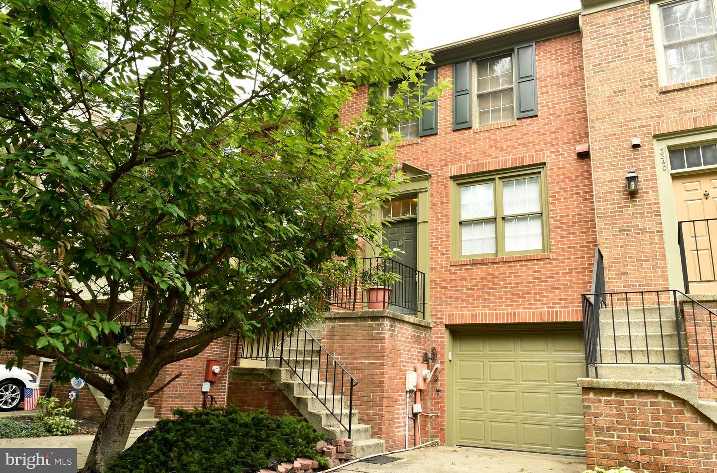 3838 Angelton Ct — photo