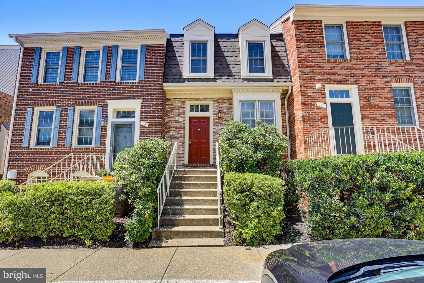11 Grove Ridge Ct #70 — photo