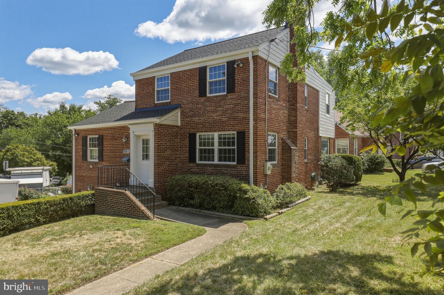801 Patton Dr — photo