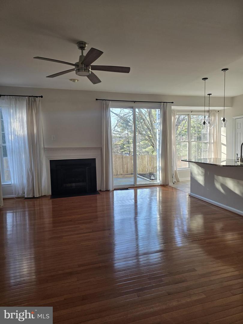 20323 Swallow Point Road, Gaithersburg, MD 20886 — photo 3