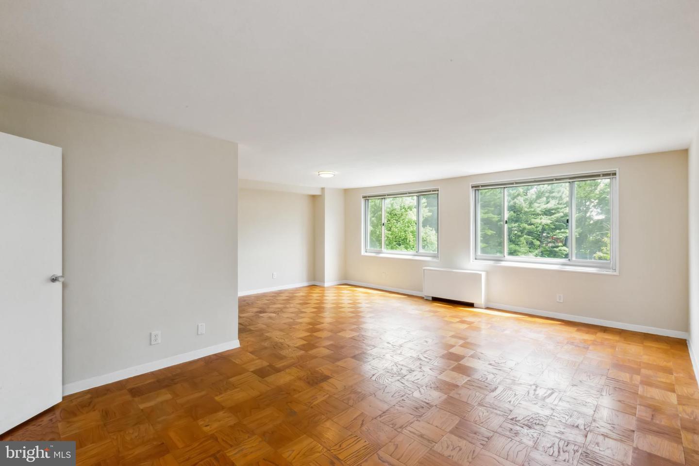 1900 Lyttonsville Road #614, Silver Spring, MD 20910 — photo 3