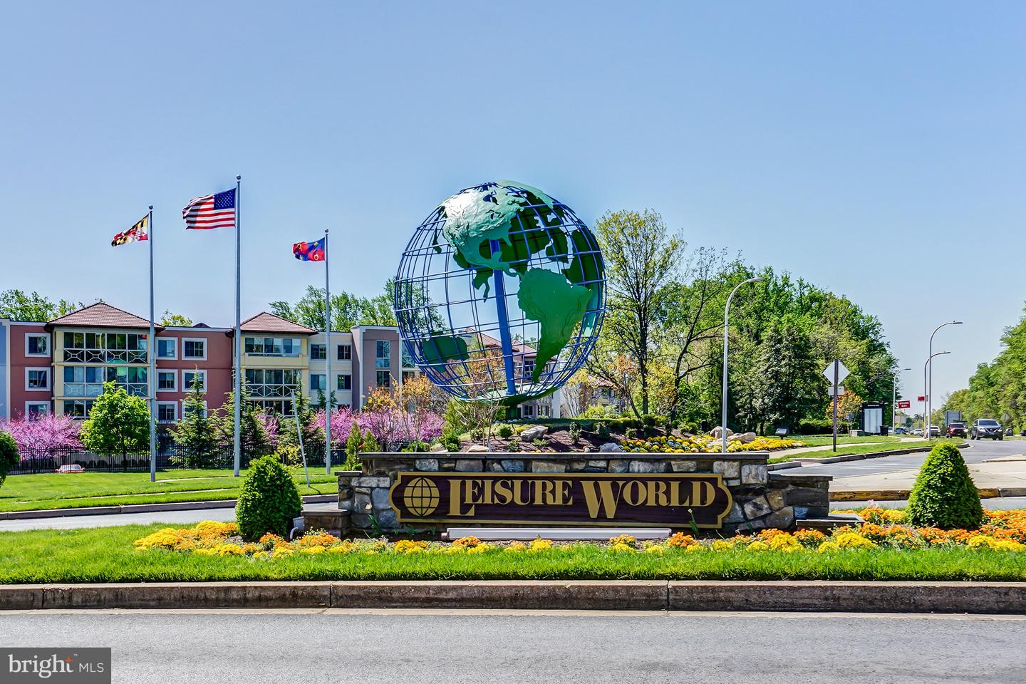 3005 S Leisure World Blvd #423 — photo