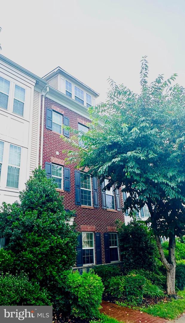 12615 Horseshoe Bend Cir — photo