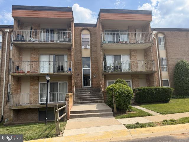 11915 Parklawn Dr #201 — photo