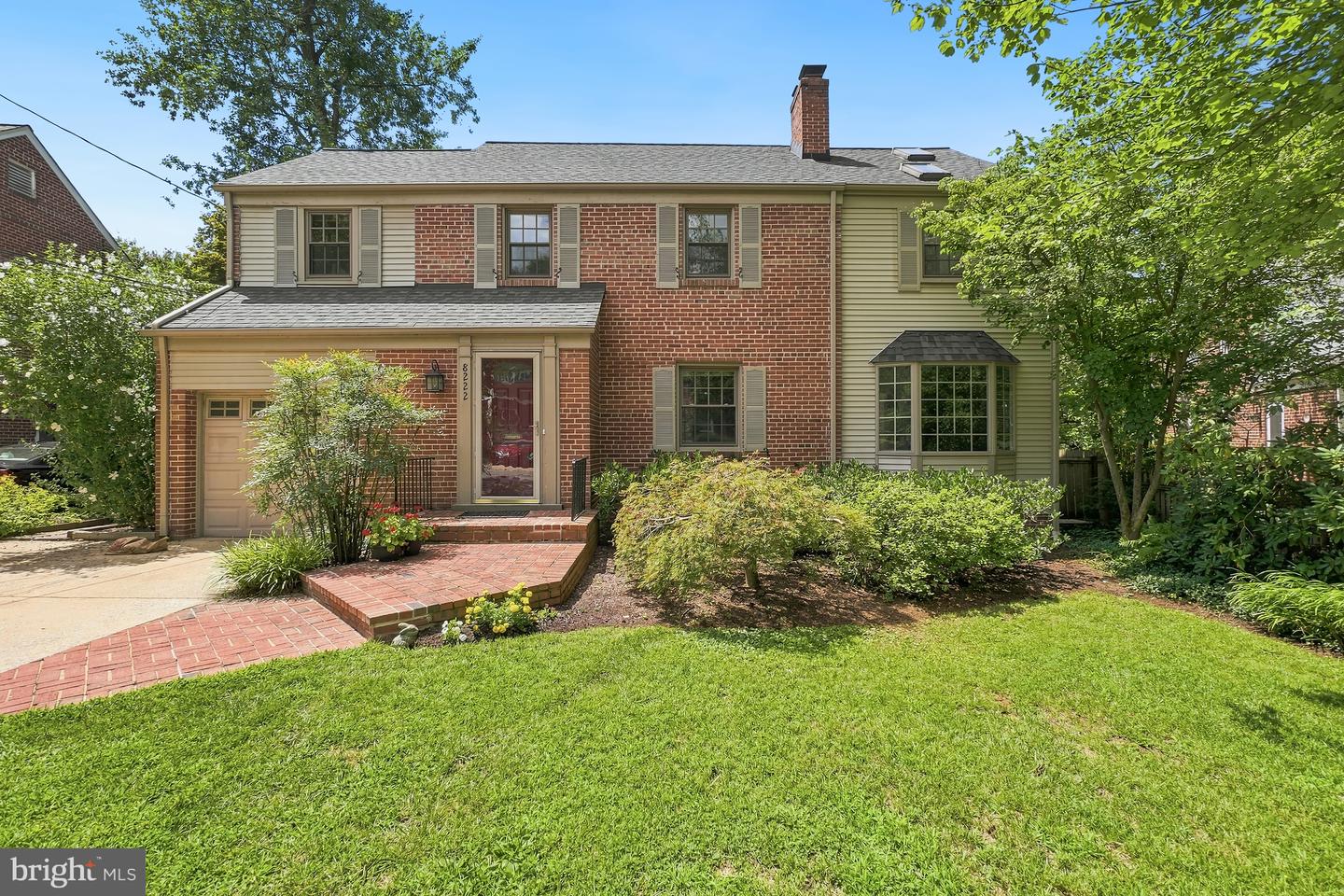 8222 Larry Pl — photo