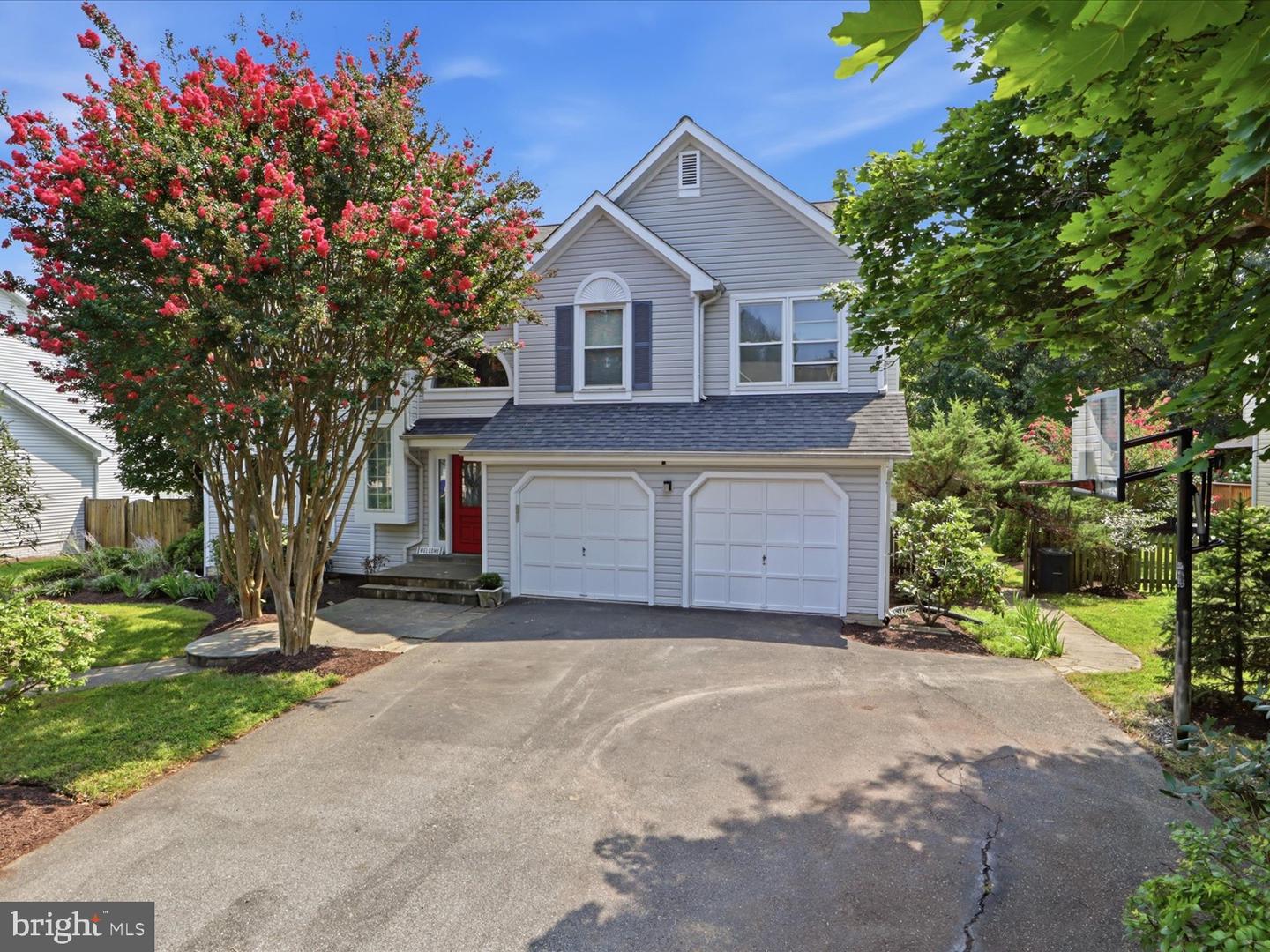 14225 Secluded Ln — photo
