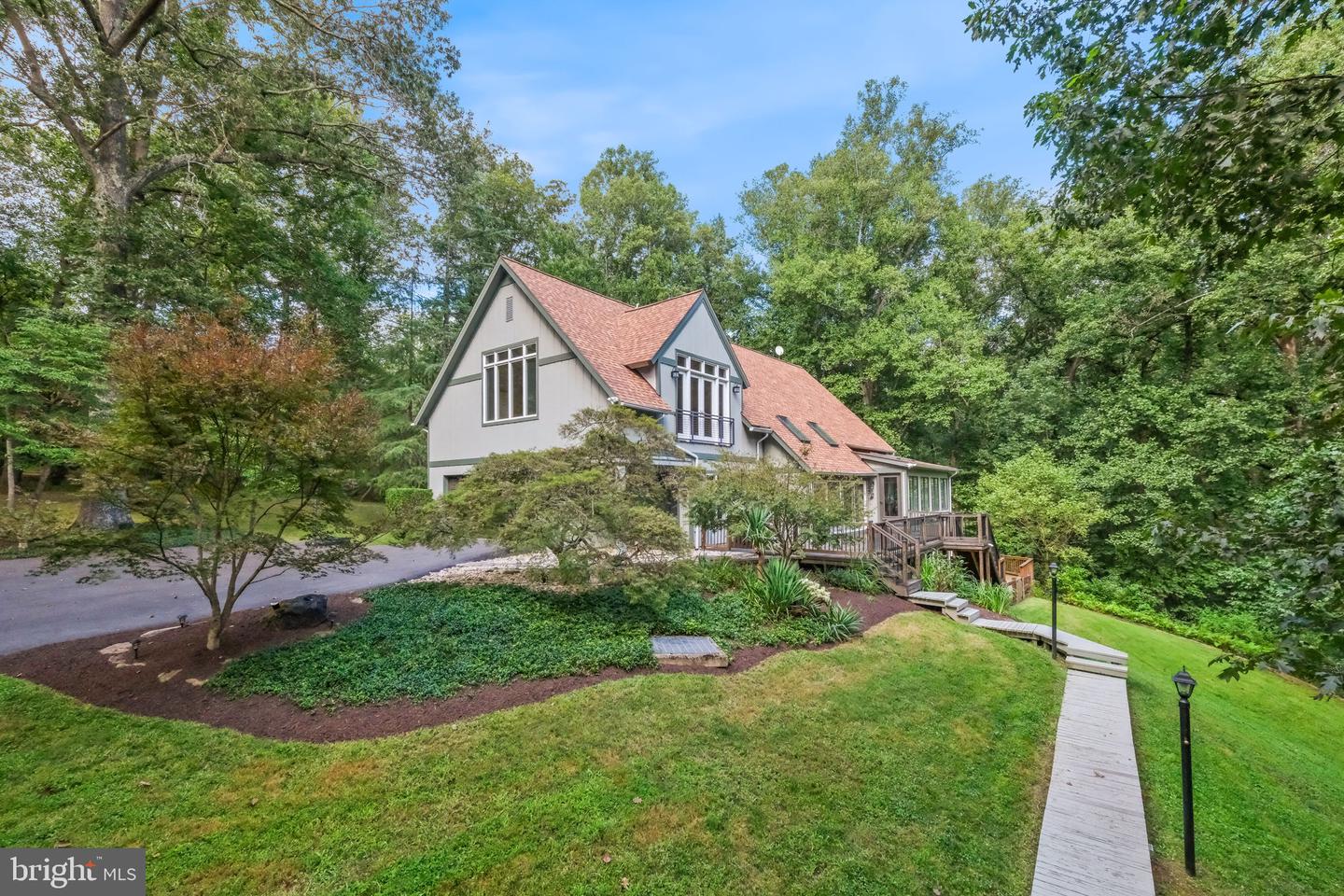 14225 Poplar Hill Rd — photo