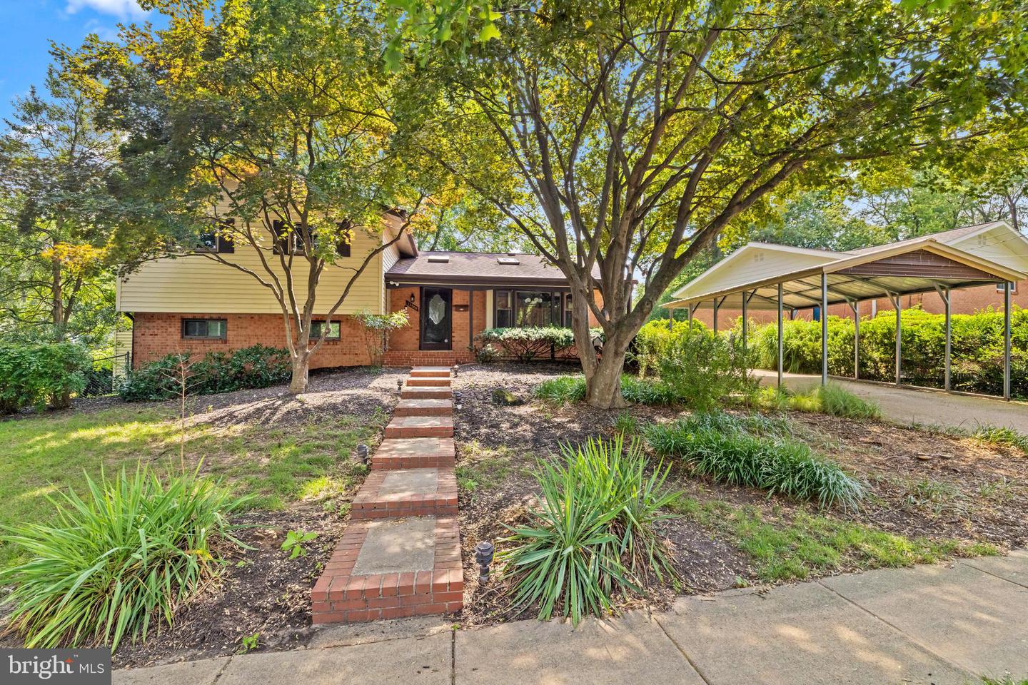 12508 Montclair Dr — photo