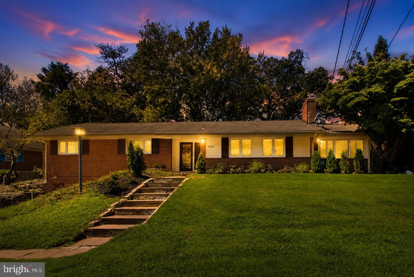 9608 Hillridge Dr — photo