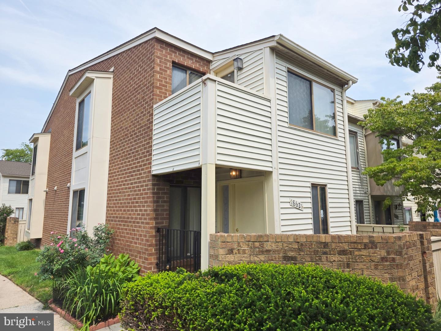 18621 Nathans Pl — photo