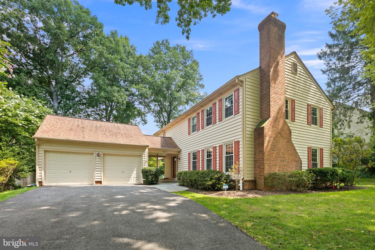 12417 Goldfinch Ct — photo