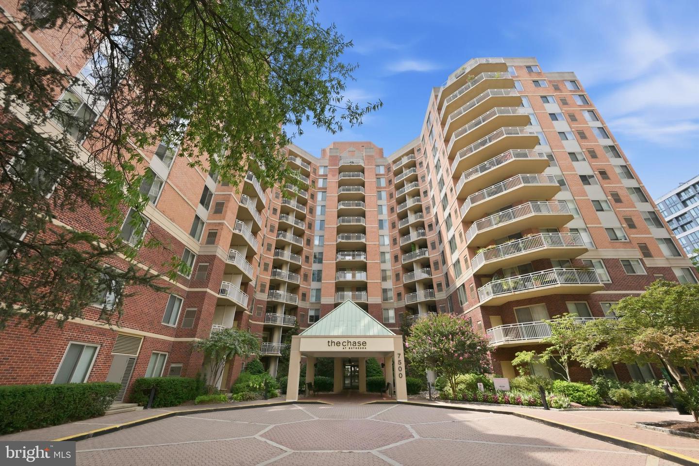 7500 Woodmont Ave #S1019 — photo