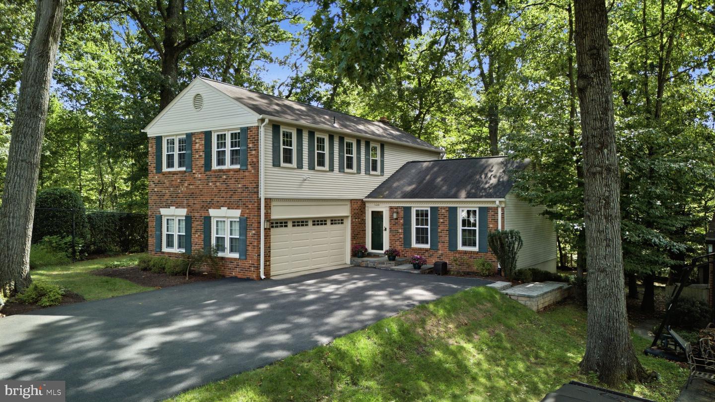 1426 Fallswood — photo