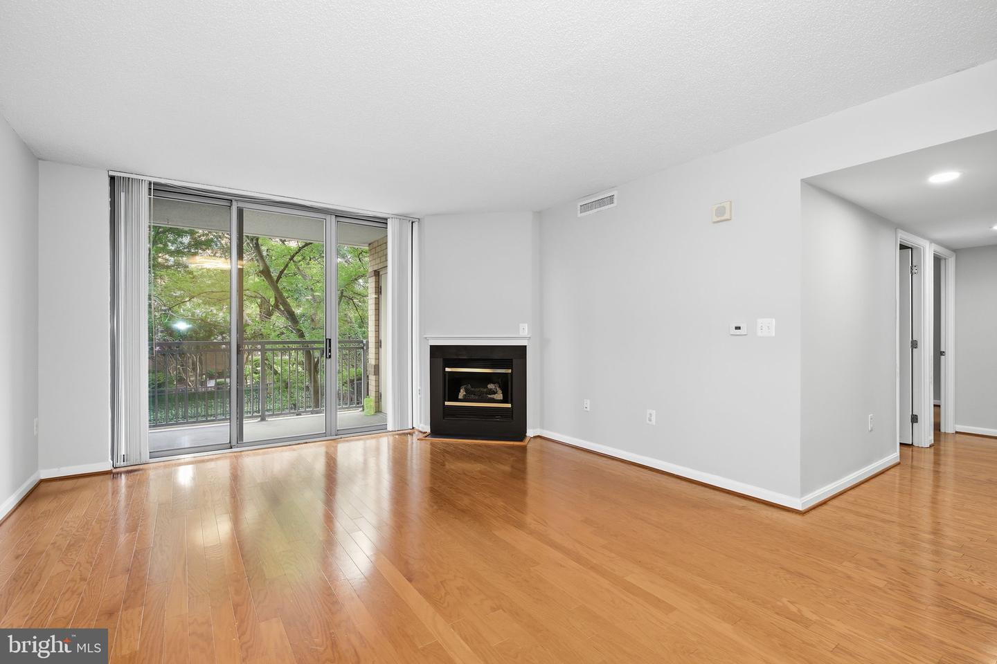 11710 Old Georgetown #227 — photo