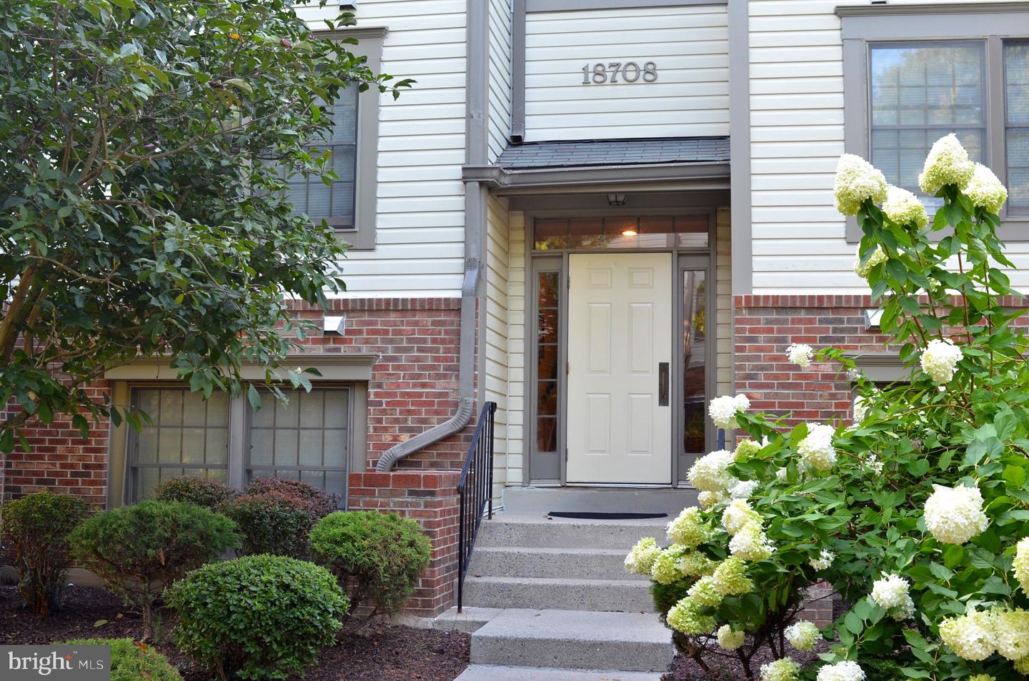 18708 Caledonia Ct #D — photo