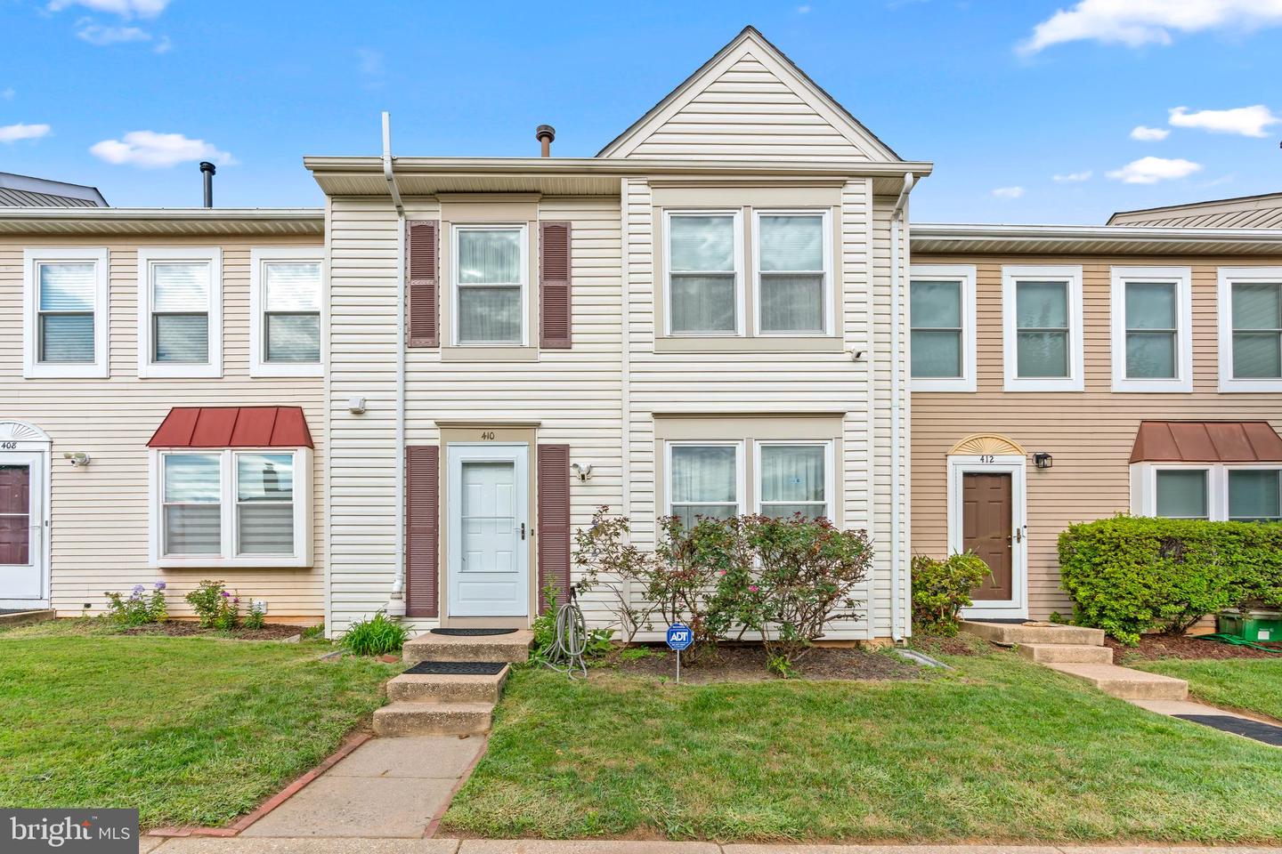 410 Curry Ford Ln — photo