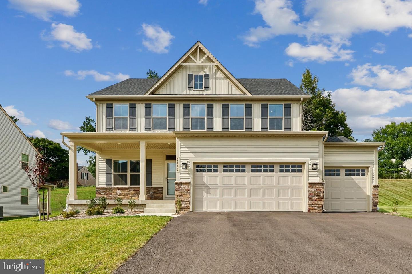 9715 Stewartown Rd — photo
