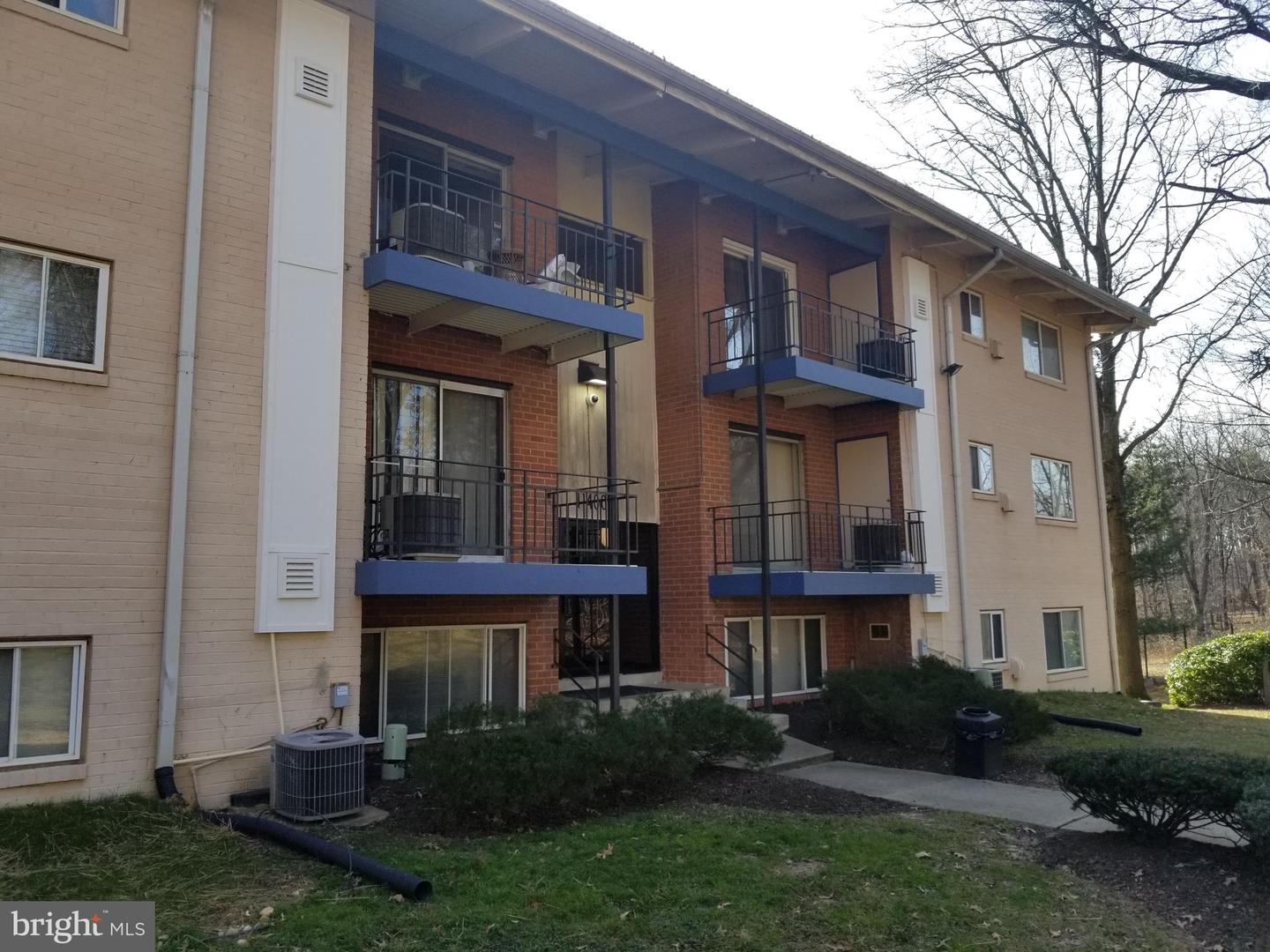 11400 Cherry Hill Rd #304 — photo